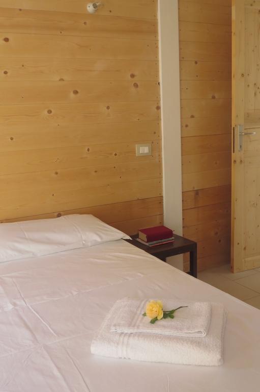 Camping Fiori Di Noto Chambre photo